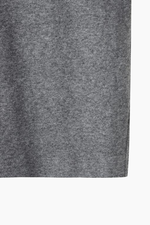 https://img.benettonmall.com/PARTS/KB/26F/BATSE5641MG_MB_D5.jpg