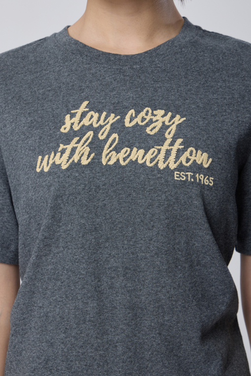 https://img.benettonmall.com/PARTS/KB/26F/BATSE5641MG_MB_M4.jpg?cb=1788777022