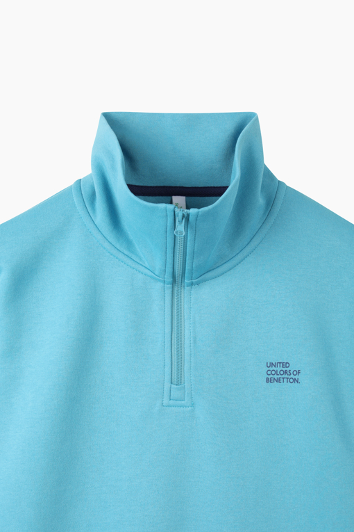 https://img.benettonmall.com/PARTS/KB/26F/BATSG2661BL_MB_D2.jpg