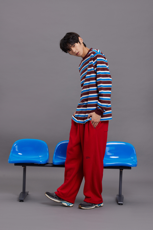 https://img.benettonmall.com/PARTS/KB/26F/BATSG3661MU_MB_M9.jpg