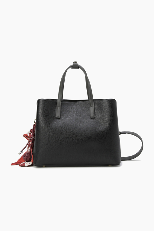 https://img.benettonmall.com/PARTS/KB/26F/BCBG03641BK_MB_D2.jpg