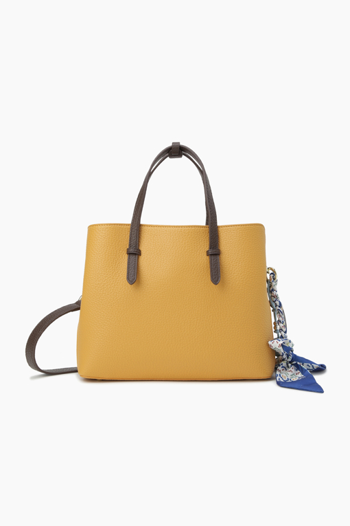 https://img.benettonmall.com/PARTS/KB/26F/BCBG03641MS_MB_D0.jpg
