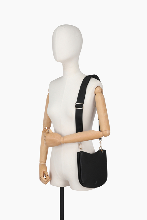 https://img.benettonmall.com/PARTS/KB/26F/BCBG04641BK_MB_D9.jpg?cb=1788777022