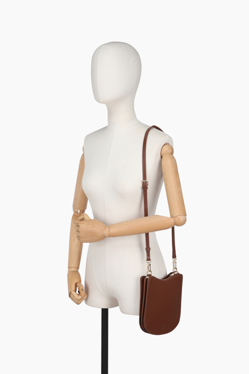 https://img.benettonmall.com/PARTS/KB/26F/BCBG04641BR_MB_D8.jpg?cb=1788777022