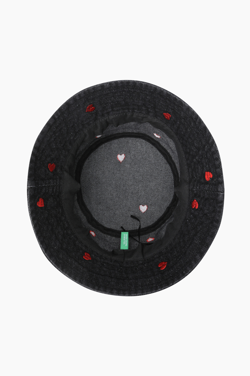 https://img.benettonmall.com/PARTS/KB/26F/BCCP03641BK_MB_D4.jpg?cb=1788777022