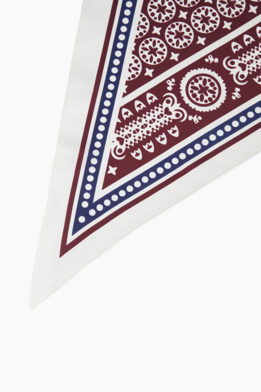 https://img.benettonmall.com/PARTS/KB/26F/BCMF02641NY_MB_D2.jpg