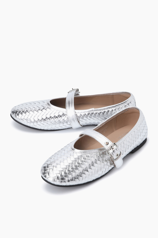 https://img.benettonmall.com/PARTS/KB/26F/BCSH02641SI_MB_D0.jpg?cb=1788777022