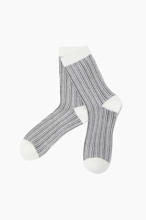 https://img.benettonmall.com/PARTS/KB/26F/BCSO01641GR_MB_D0.jpg?cb=1788777022