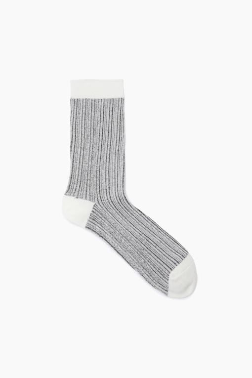 https://img.benettonmall.com/PARTS/KB/26F/BCSO01641GR_MB_D1.jpg?cb=1788777022