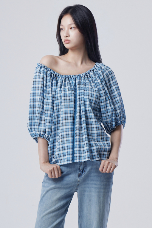 https://img.benettonmall.com/PARTS/KB/26S/BABL55631BL_MB_D0.jpg