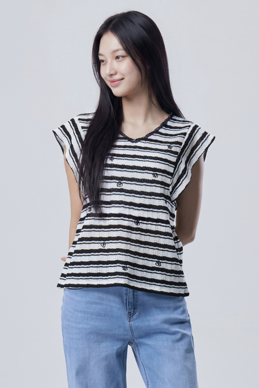 https://img.benettonmall.com/PARTS/KB/26S/BABL73631BK_MB_D0.jpg