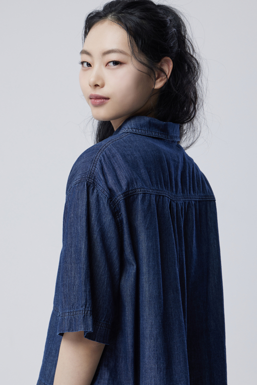 https://img.benettonmall.com/PARTS/KB/26S/BABL94631IN_MB_D3.jpg