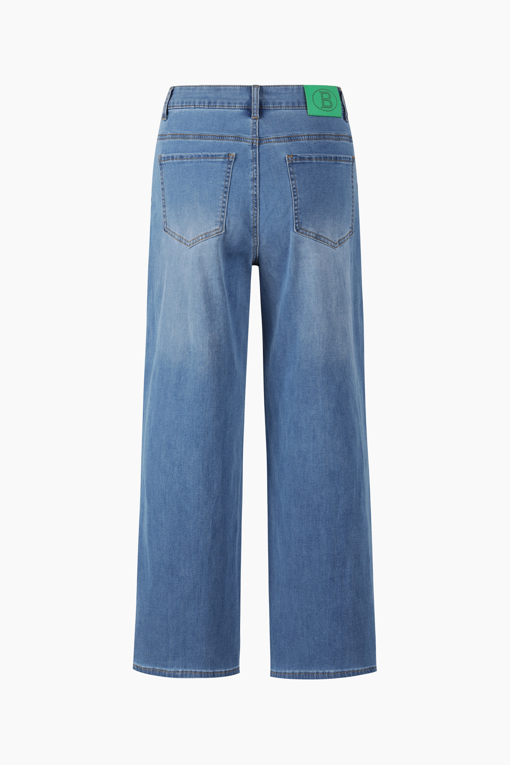 https://img.benettonmall.com/PARTS/KB/26S/BADP06611BL_MB_D1.jpg