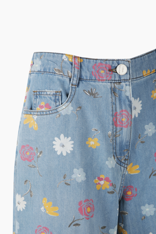 https://img.benettonmall.com/PARTS/KB/26S/BADP49631IN_MB_D13.jpg