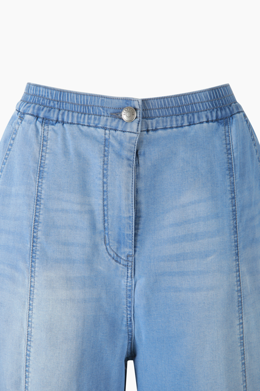 https://img.benettonmall.com/PARTS/KB/26S/BADP53631IN_MB_D12.jpg