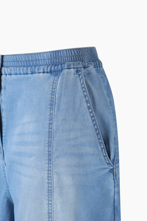 https://img.benettonmall.com/PARTS/KB/26S/BADP53631IN_MB_D13.jpg