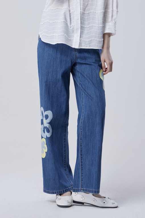 https://img.benettonmall.com/PARTS/KB/26S/BADP54631IN_MB_D0.jpg