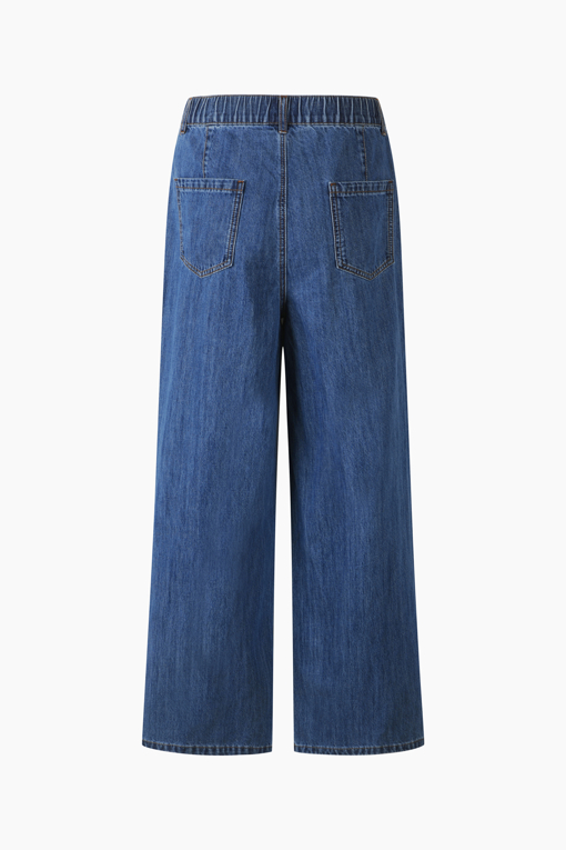 https://img.benettonmall.com/PARTS/KB/26S/BADP54631IN_MB_D11.jpg