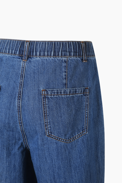 https://img.benettonmall.com/PARTS/KB/26S/BADP54631IN_MB_D14.jpg