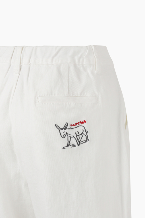 https://img.benettonmall.com/PARTS/KB/26S/BADP57631WH_MB_D5.jpg