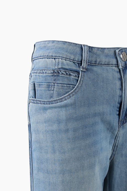 https://img.benettonmall.com/PARTS/KB/26S/BADP62631BL_MB_D13.jpg