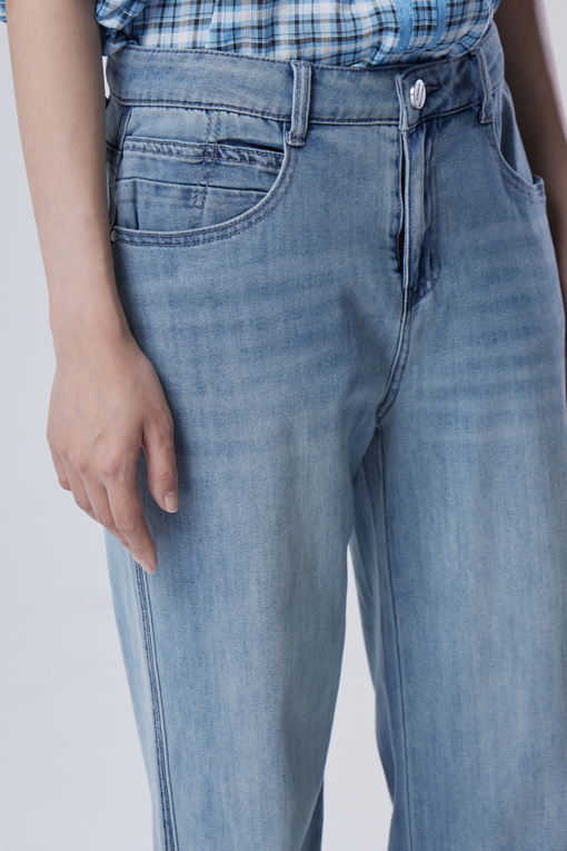 https://img.benettonmall.com/PARTS/KB/26S/BADP62631BL_MB_D3.jpg