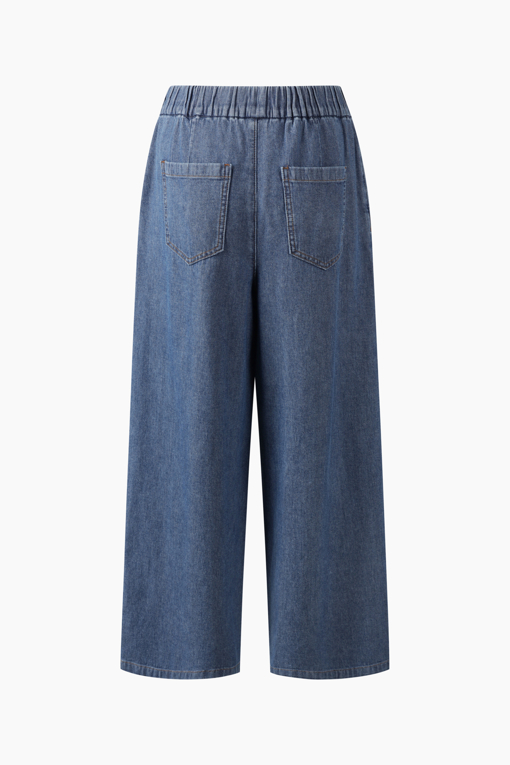 https://img.benettonmall.com/PARTS/KB/26S/BADP65631IN_MB_D1.jpg