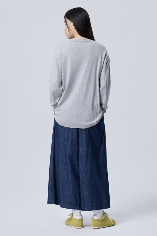 https://img.benettonmall.com/PARTS/KB/26S/BADP66631IN_MB_D1.jpg