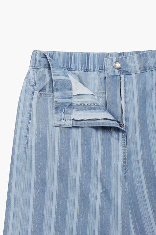 https://img.benettonmall.com/PARTS/KB/26S/BADP70631BL_MB_D15.jpg