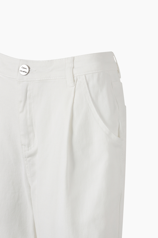 https://img.benettonmall.com/PARTS/KB/26S/BADP71631WH_MB_D3.jpg