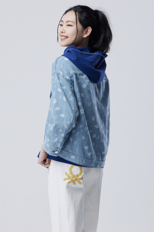 https://img.benettonmall.com/PARTS/KB/26S/BAJP51631BL_MB_D1.jpg
