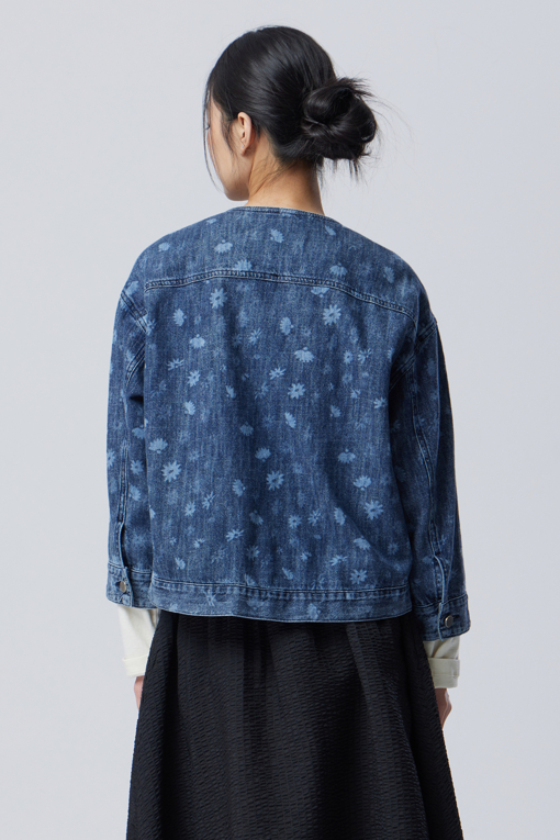 https://img.benettonmall.com/PARTS/KB/26S/BAJP51631IN_MB_D1.jpg