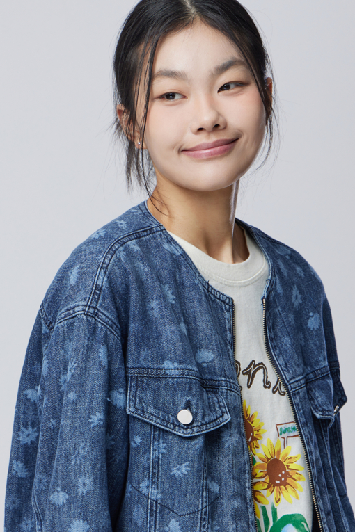 https://img.benettonmall.com/PARTS/KB/26S/BAJP51631IN_MB_D2.jpg