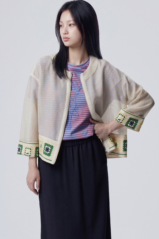 https://img.benettonmall.com/PARTS/KB/26S/BAJP66631BE_MB_D0.jpg