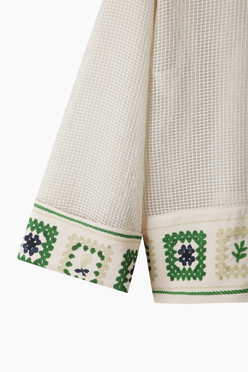 https://img.benettonmall.com/PARTS/KB/26S/BAJP66631BE_MB_D13.jpg