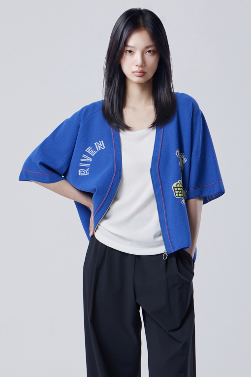 https://img.benettonmall.com/PARTS/KB/26S/BAKC59631BL_MB_D0.jpg