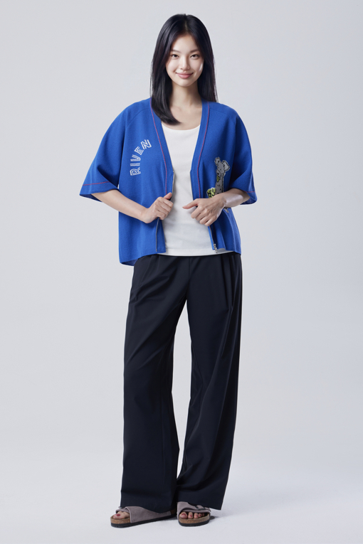https://img.benettonmall.com/PARTS/KB/26S/BAKC59631BL_MB_D5.jpg