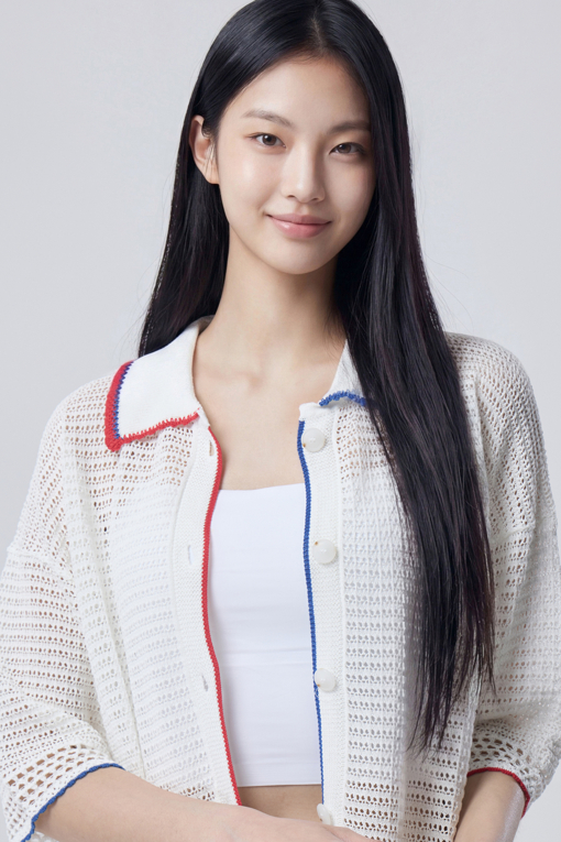 https://img.benettonmall.com/PARTS/KB/26S/BAKC60631WH_MB_D2.jpg