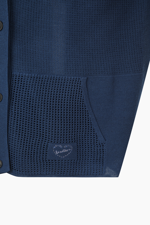 https://img.benettonmall.com/PARTS/KB/26S/BAKC62631NY_MB_D4.jpg