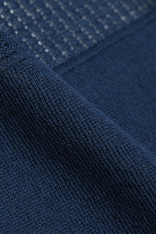 https://img.benettonmall.com/PARTS/KB/26S/BAKC62631NY_MB_D6.jpg
