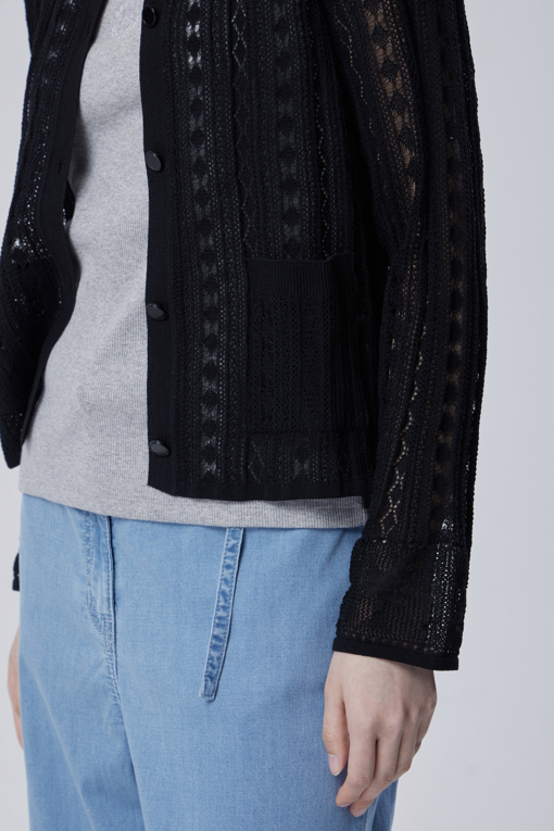 https://img.benettonmall.com/PARTS/KB/26S/BAKC70631BK_MB_D4.jpg