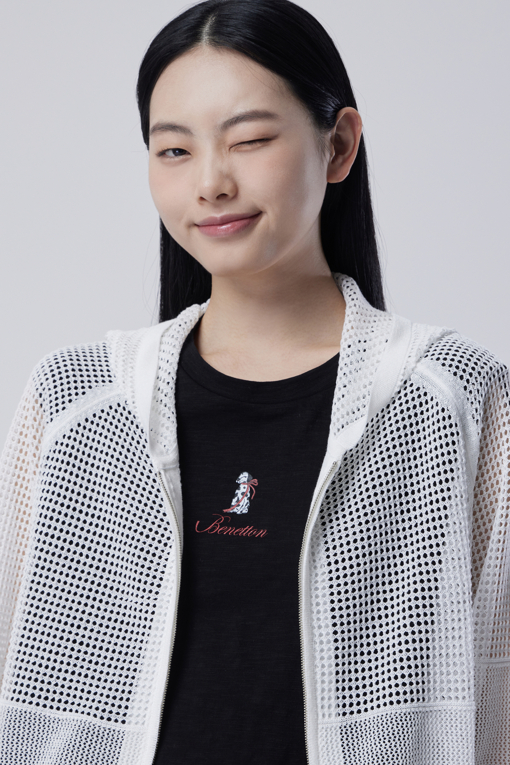 https://img.benettonmall.com/PARTS/KB/26S/BAKC72631IV_MB_D2.jpg