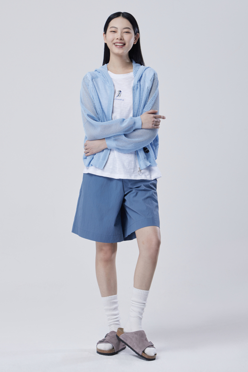 https://img.benettonmall.com/PARTS/KB/26S/BAKC72631SB_MB_D5.jpg