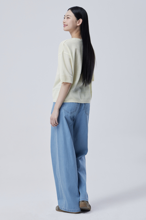 https://img.benettonmall.com/PARTS/KB/26S/BAKP55631IV_MB_D1.jpg