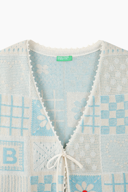 https://img.benettonmall.com/PARTS/KB/26S/BAKV70631CR_MB_D12.jpg