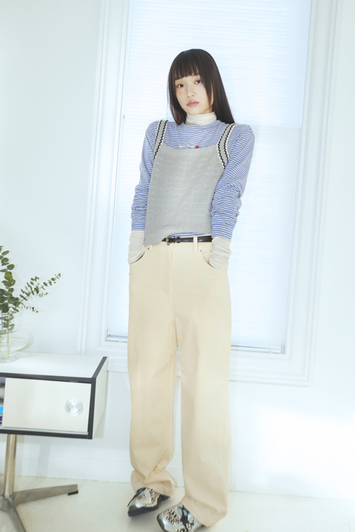 https://img.benettonmall.com/PARTS/KB/26S/BAKVE1611GR_MB_D0.jpg