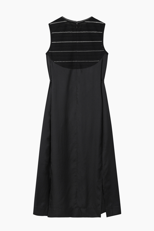 https://img.benettonmall.com/PARTS/KB/26S/BAOP57631BK_MB_D1.jpg