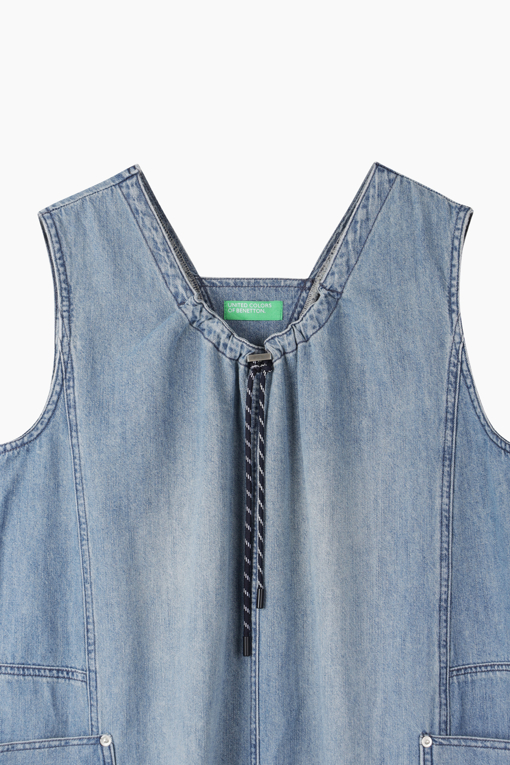 https://img.benettonmall.com/PARTS/KB/26S/BAOP58631IN_MB_D2.jpg