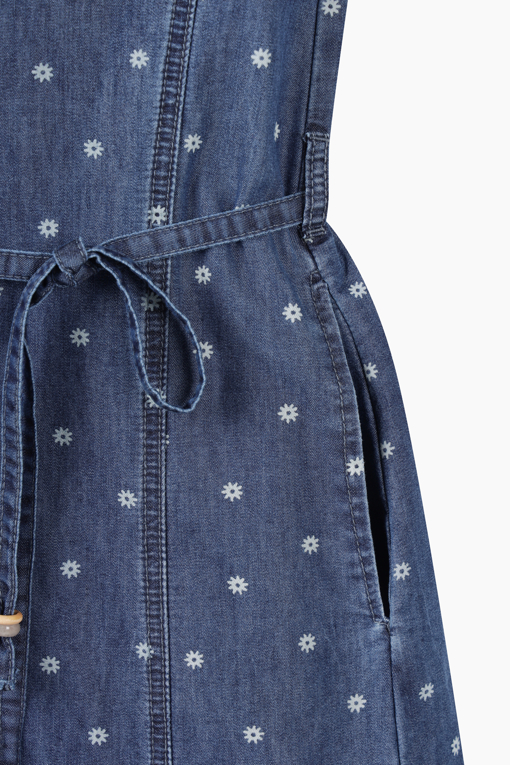 https://img.benettonmall.com/PARTS/KB/26S/BAOP70631IN_MB_D4.jpg