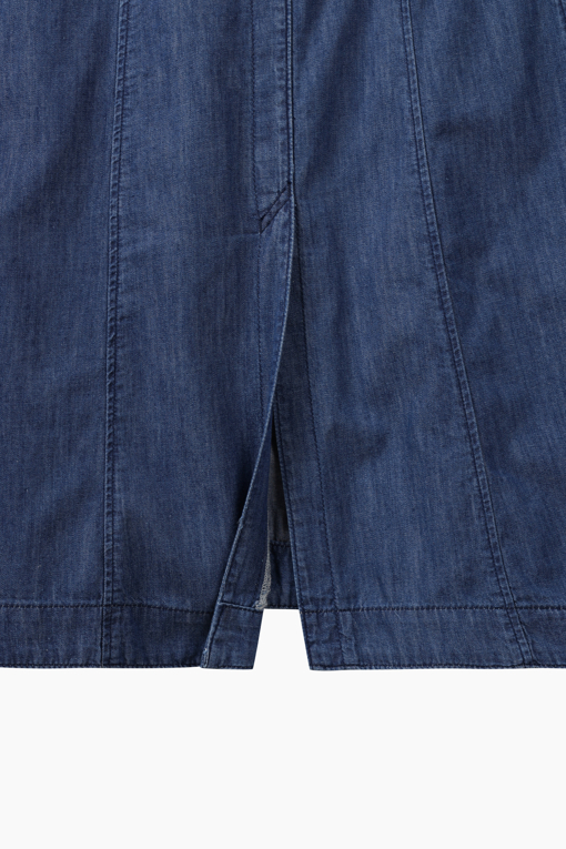 https://img.benettonmall.com/PARTS/KB/26S/BAOP93631IN_MB_D15.jpg